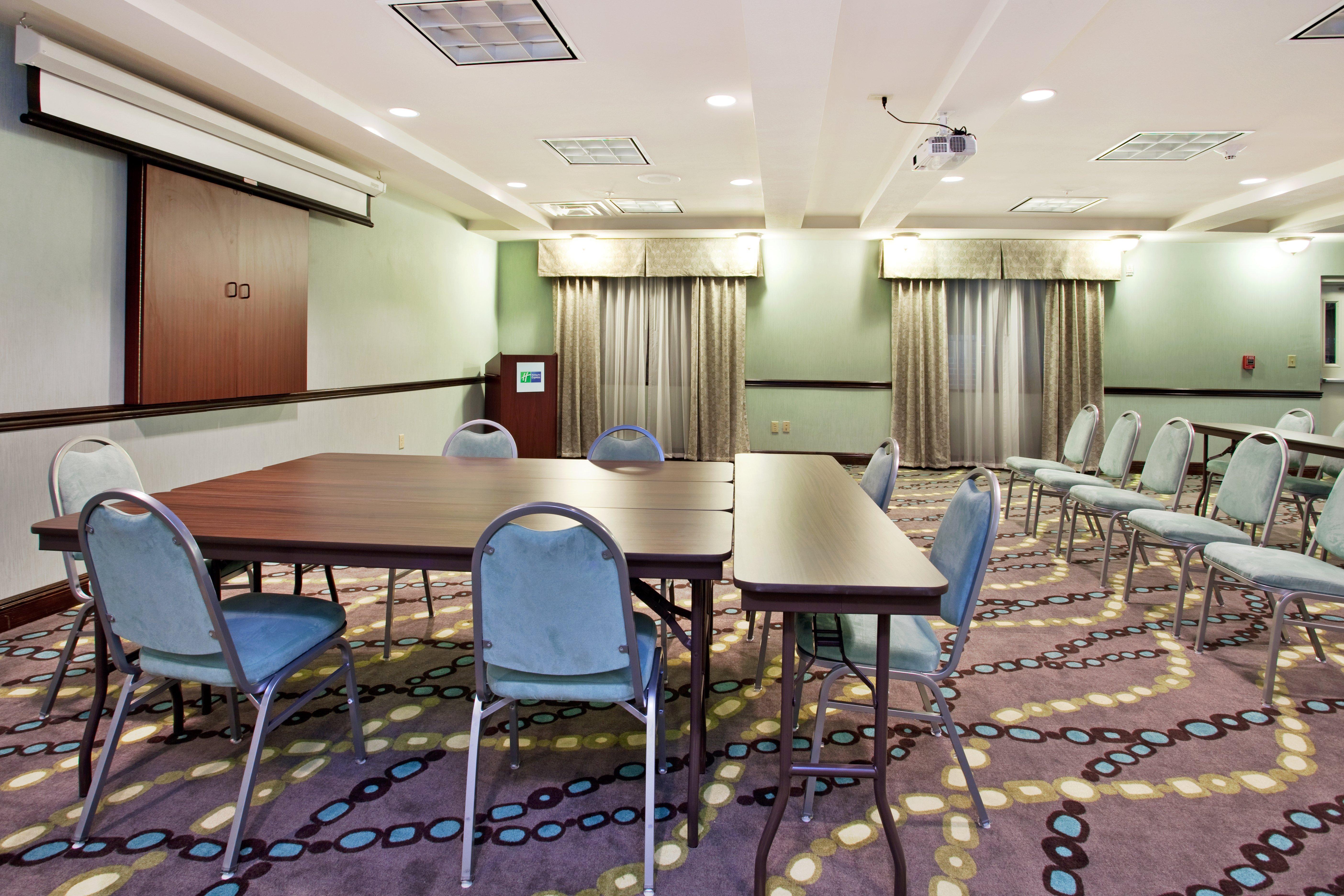 Holiday Inn Express Hotel & Suites Picayune By Ihg Exterior photo
