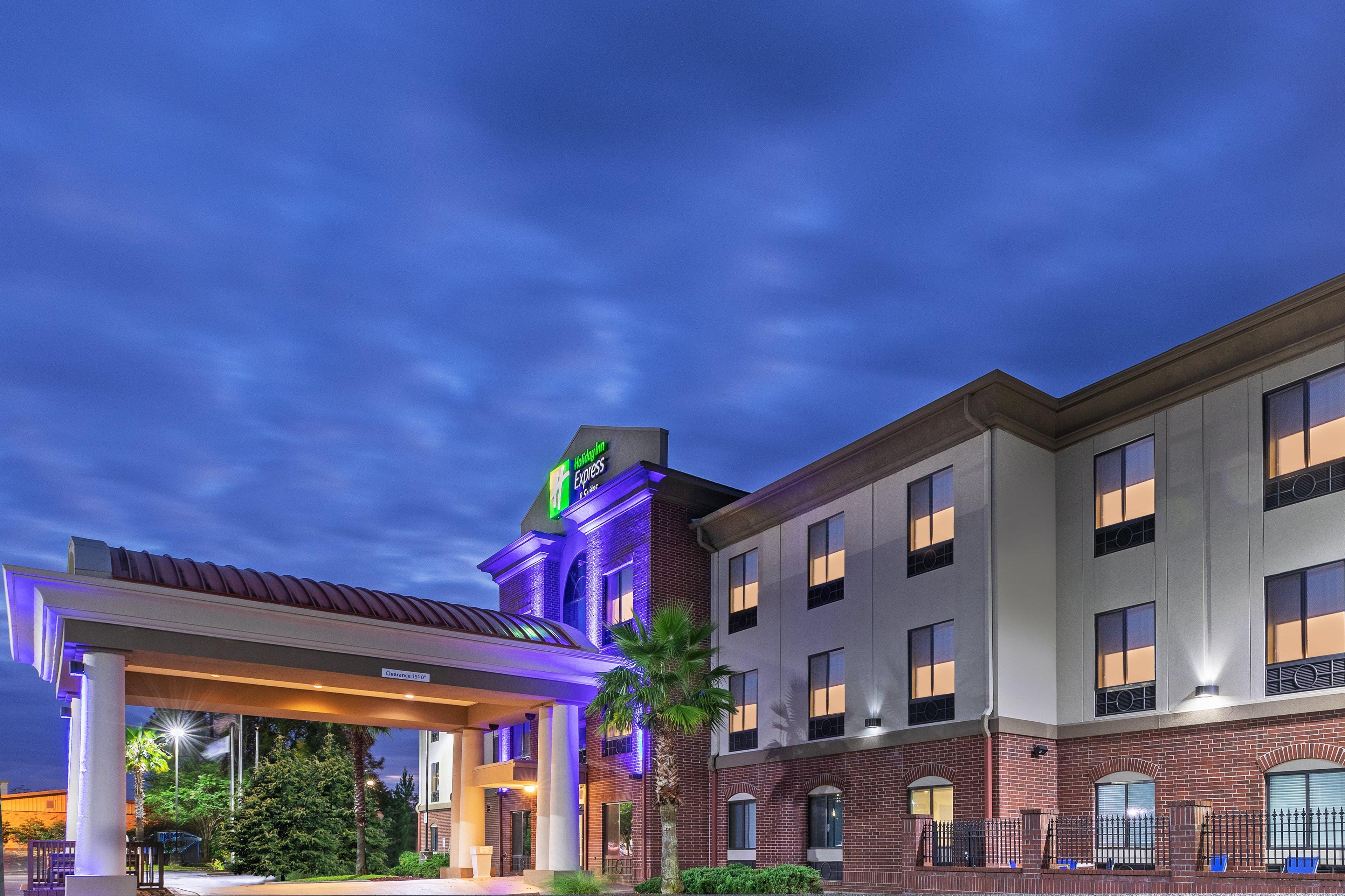 Holiday Inn Express Hotel & Suites Picayune By Ihg Exterior photo